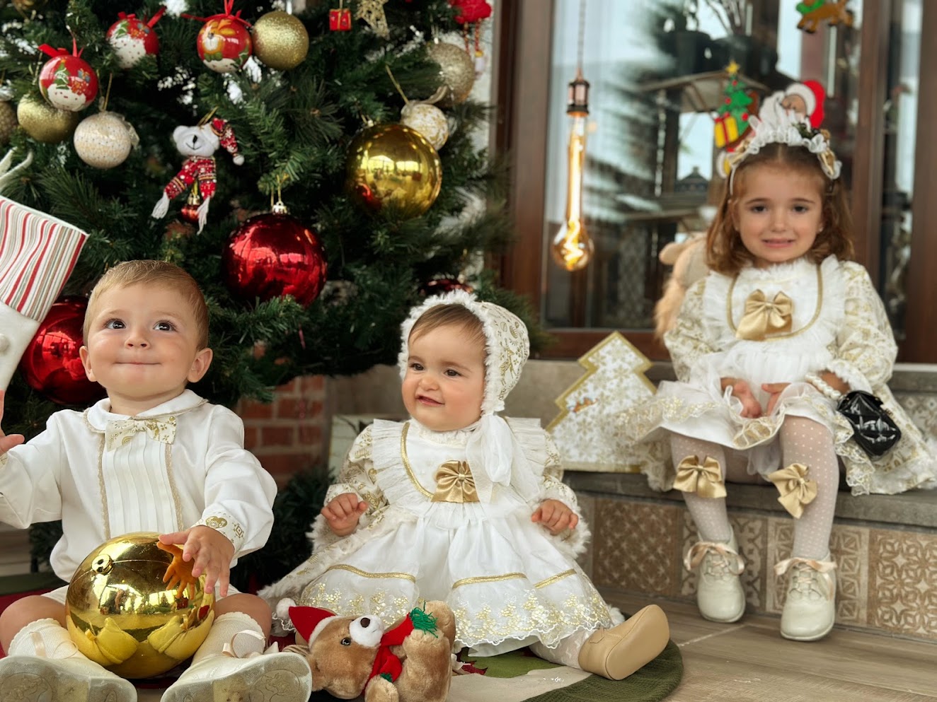 LUXURY CHRISTMAS CHILDREN